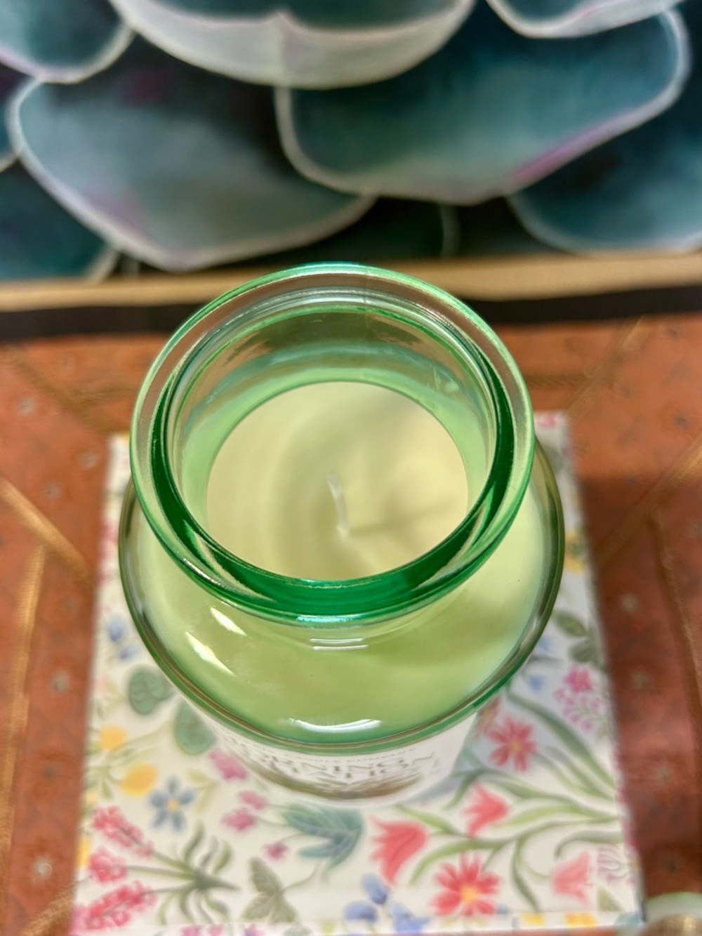 Leoben Company “Morning Meditation" White Tea Bergamot Neroli Scented Candle - Picture 2 of 3